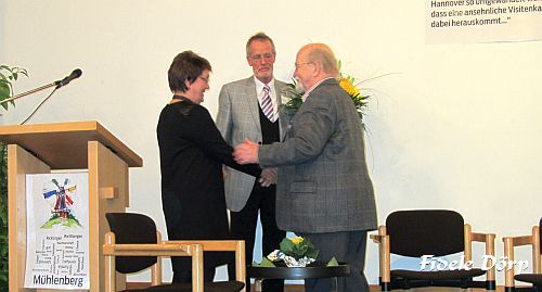 Brigitte Hurtzig (AMBV), Jens-Johann Jacobsen (AMBV) und Eckhart Minthe (v.l.)